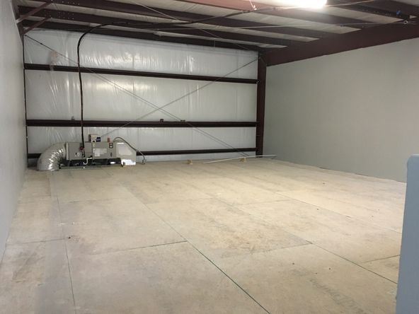 Absolute Office Park @ South I-27 Industrial Park: 9205 U.S. 87, Lubbock, TX 79423